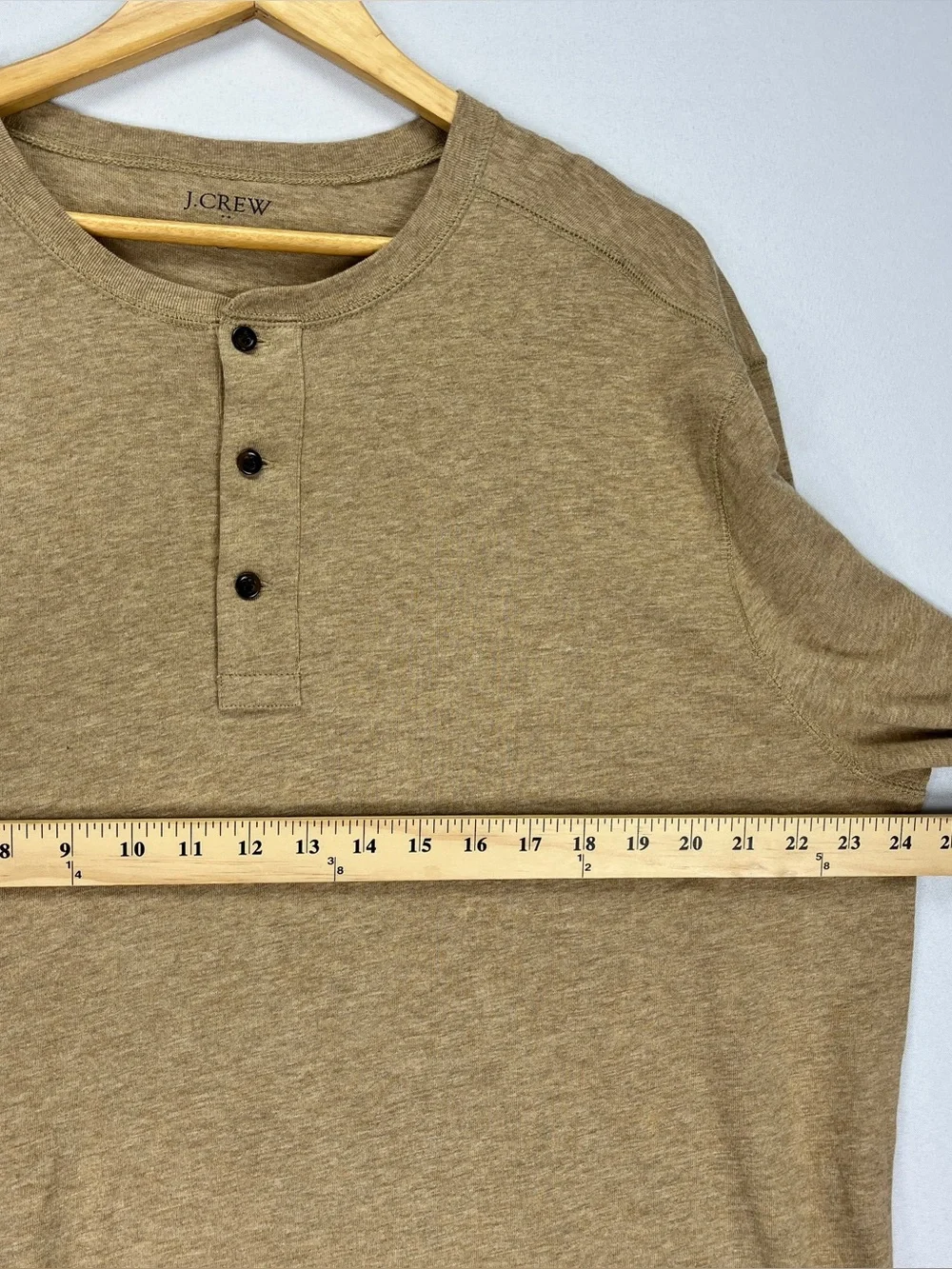 J. Crew Henley Long Sleeve Men’s Size XXL Beige 100% Cotton T-Shirt